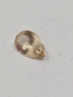 Peachy Pink Pear-Shaped Oregon Sunstone with Copper Schiller – 2.55 Carats |13x8mm - Image 3