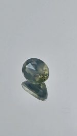 2.4ct Oval Yellow/Green/Blue Parti Sapphire – Rare Tricolor Gemstone, Step-Cut, 8.5x6.6mm – Madagascar Origin - Image 3