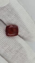 2.65ct AAAA Red Oregon Sunstone – Cushion Cut Loose Gemstone - Image 2