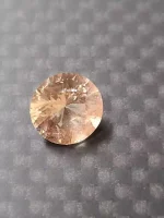 1.93ct Stunning natural Oregon Sunstone with peach/pink schiller - Image 3