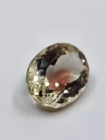 2.5ct Oregon Sunstone with red center spot - Image 2