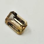 3.11ct Golden peach Oregon Sunstone with scholler - Image 8