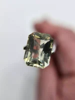 3.66ct Champagne/pale green Oregon Sunstone - Image 8