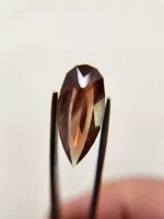 Elongated Teardrop Oregon Sunstone – Peach to Dark Green with Maroon & Copper Schiller (9x21mm) - Image 4