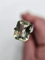 3.66ct Champagne/pale green Oregon Sunstone - Image 9
