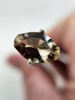 2.93ct Oregon Sunstone with Mystique Color Shift – Modified Cleopatra’s Eye Cut - Image 6