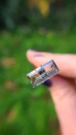 4.27ct Baguette Oregon Sunstone – Champagne Gold to Pale Pink (16x7.8mm) - Image 2