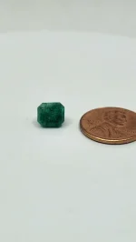 2.3ct Swat Valley Pakistan Emerald - Image 3