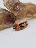 5.75ct Marquise Bicolor Oregon Sunstone - Image 3