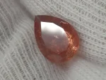 1.8ct Red/orange Oregon Sunstone with constellation shiller - Image 8