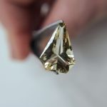 4.9ct Custom Kite-Cut Oregon Sunstone from Dust Devil Mine – Gold, Green & Pink Hues (14.9×10mm)