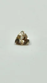 Golden schiller 1.9ct Oregon Sunstone trillion - Image 7