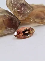 5.75ct Marquise Bicolor Oregon Sunstone - Image 4