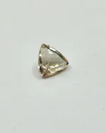 Golden schiller 1.9ct Oregon Sunstone trillion - Image 5