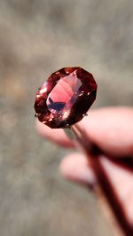 AAA Red Oregon Sunstone — 11.15ct (18 × 14 × 9 mm) with Light Copper Schiller