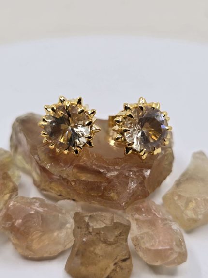 14k Gold  3.7ct Oregon Sunstone Studs