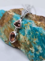 Red Oregon Sunstone dangling pendant in sterling silver - Image 7
