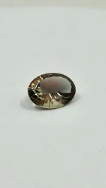 Green/peach tri-color 4.9ct Oregon Sunstone - Image 2