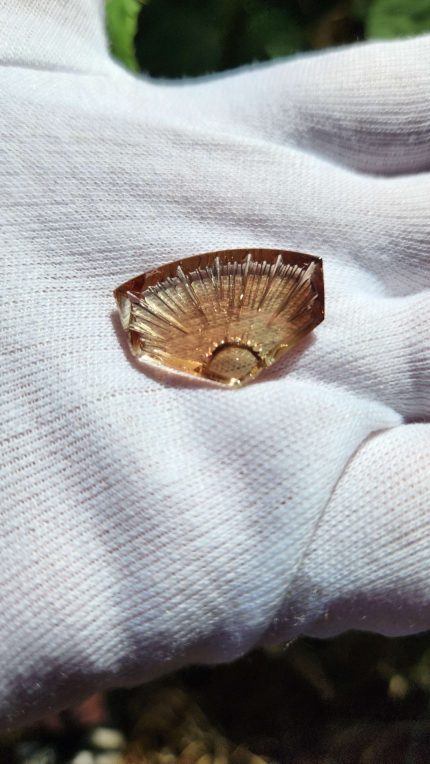 18.4ct Oregon Sunstone “Rising Sun” Carving by Spectrum Award Winner Darryl Alexander (26×19×4 mm)