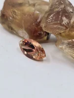 5.75ct Marquise Bicolor Oregon Sunstone - Image 6