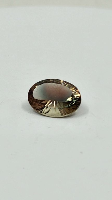 Green/peach tri-color 4.9ct Oregon Sunstone