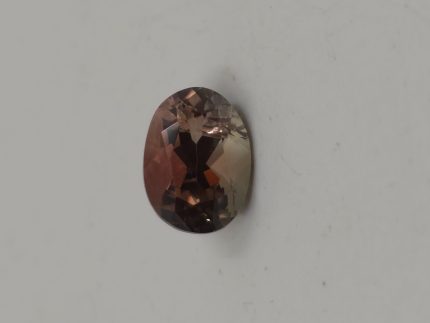 AAA Bicolor 7x5mm .9ct Oregon Sunstone