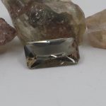 Green schiller 2.55ct Oregon Sunstone