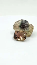 Bicolor cushion Oregon Sunstone 8.83ct - Image 7