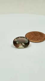 Green/peach tri-color 4.9ct Oregon Sunstone - Image 6