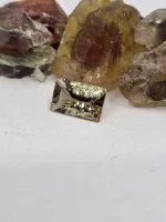 Bicolor concave cut 3.85ct Oregon Sunstone - Image 9
