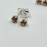 Oregon Sunstone studs with shining copper schiller