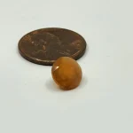 Oregon Fire Opal with interesting inclusions. 1.7ct 8.1mm - Image 3