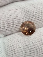 Gorgeous 10mm round 3ct Oregon Sunstone - Image 2