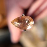 Peachy Pink Pear-Shaped Oregon Sunstone with Copper Schiller – 2.55 Carats |13x8mm